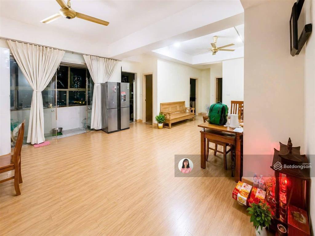 Cần bán căn góc 81m2 tại kđt xa la, có thể sửa 3 ngủ đẹp, tầng trung hướng mát, sổ lâu dài