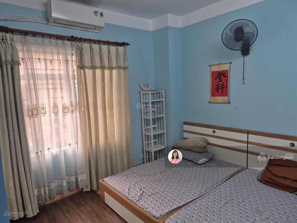 Cần bán chcc ở kđt văn quán, 2n1wc 68m2 giá 4.2 tỷ bao phí, ở rất thích, nhà sạch sẽ sẵn đồ