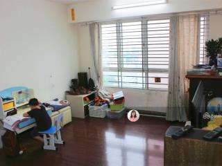 Chuyển nhà gấp nên gđ cần bán căn hộ hemisco, xa la, 3n2wc có sổ tầng đẹp giá chưa tới 5 tỷ