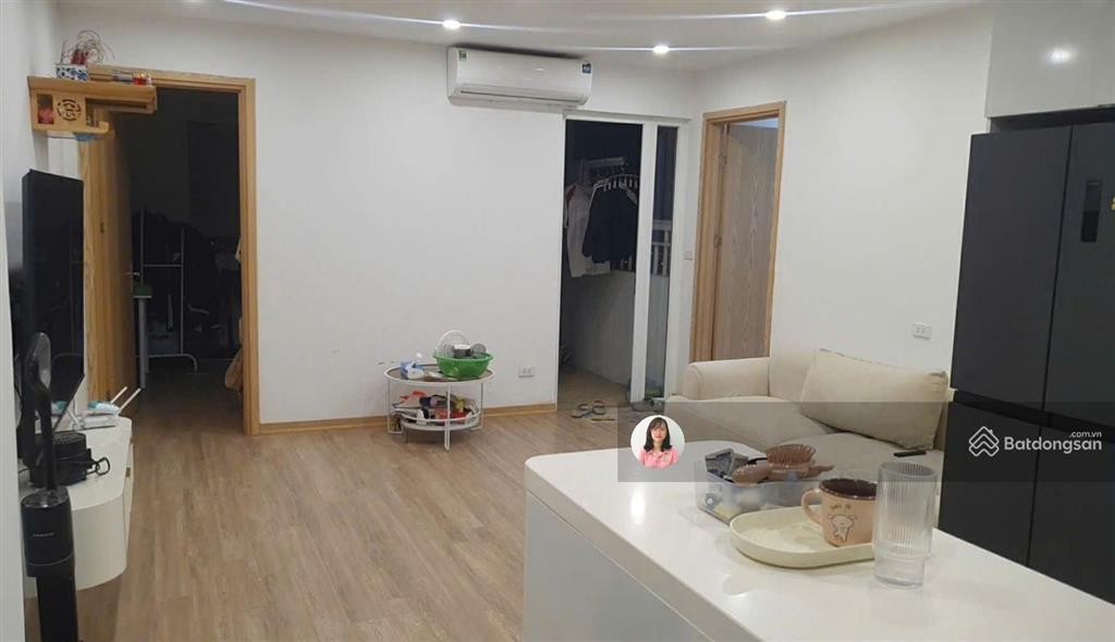 Bán căn góc mipec kiến hưng hà đông, góc 54m2, có sổ, 2n1wc nhà đẹp sẵn ở giá 3.1x tỷ có ra lộc
