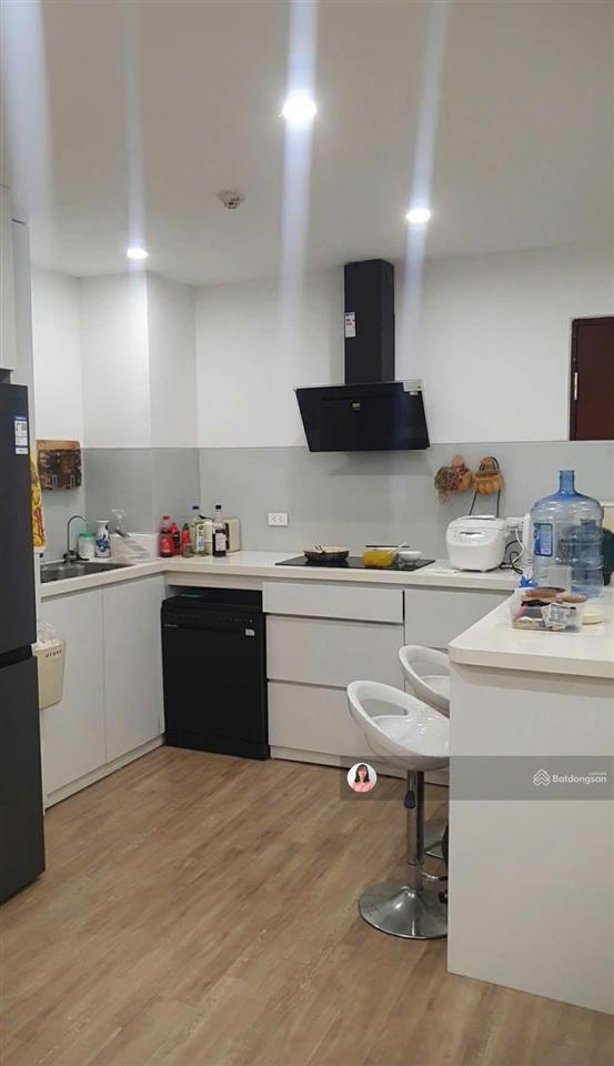 Bán căn góc mipec kiến hưng hà đông, góc 54m2, có sổ, 2n1wc nhà đẹp sẵn ở giá 3.1x tỷ có ra lộc