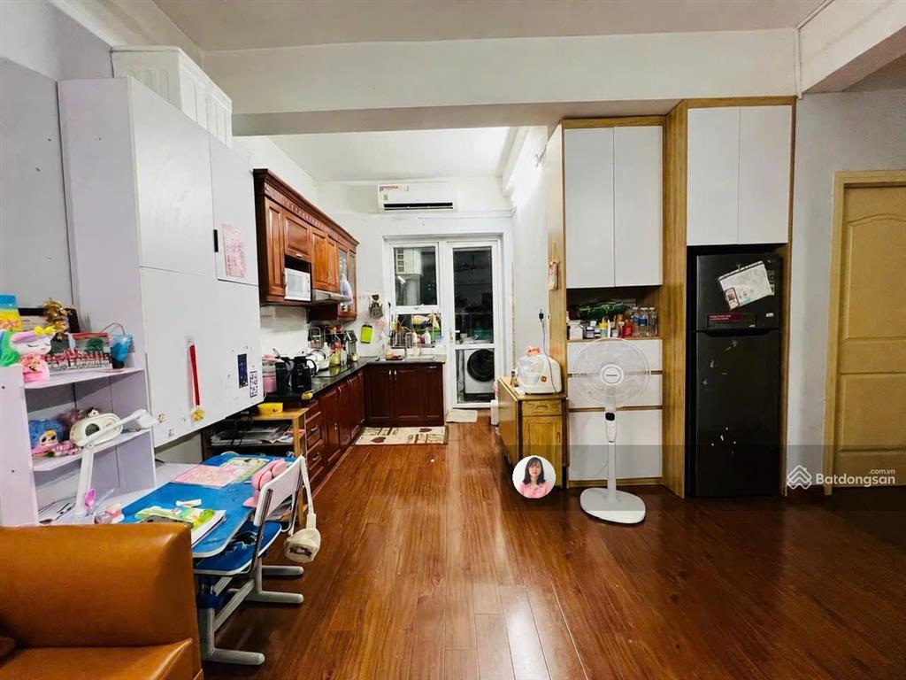 Cần bán căn hộ 2n2wc tại kđt xa la, hà đông, có sổ 68m2 giá 3,5x tỷ có thương lượng