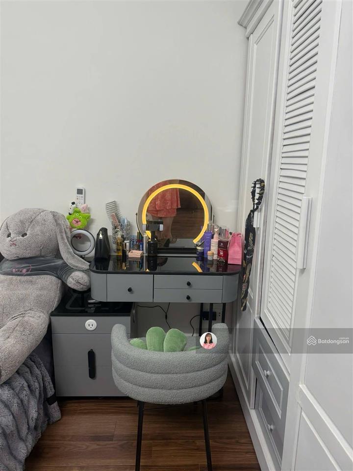 Bán ch chung cư ngô thì nhậm,hà đông,căn 2n1wc 62m2 sổ lâu dài, giá 3.95 tỷ bao tên có thương lượng