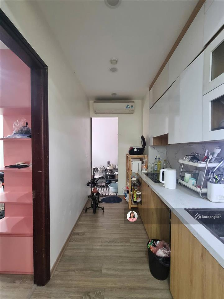 Bán căn 2n2wc tại chung cư sông nhuệ, kiến hưng, ngay ngã 3 xa la, đi lại thuận tiện, có sổ lâu dài