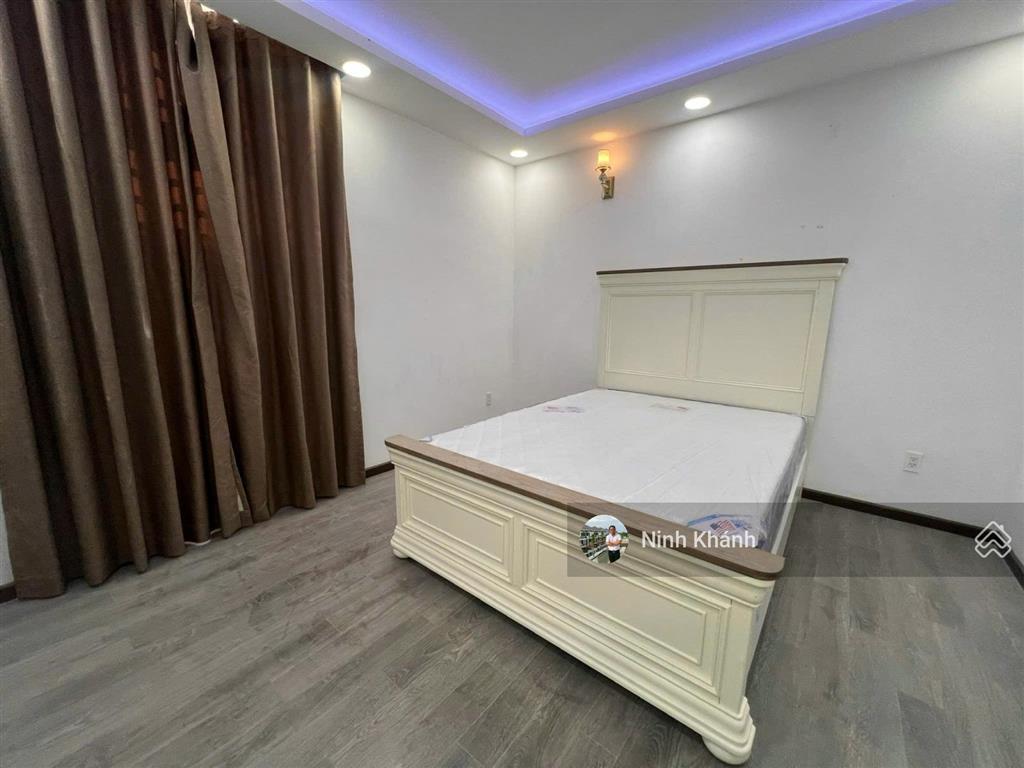 Cho thuê nhanh căn lavila nhà mới đẹp 25 triệu