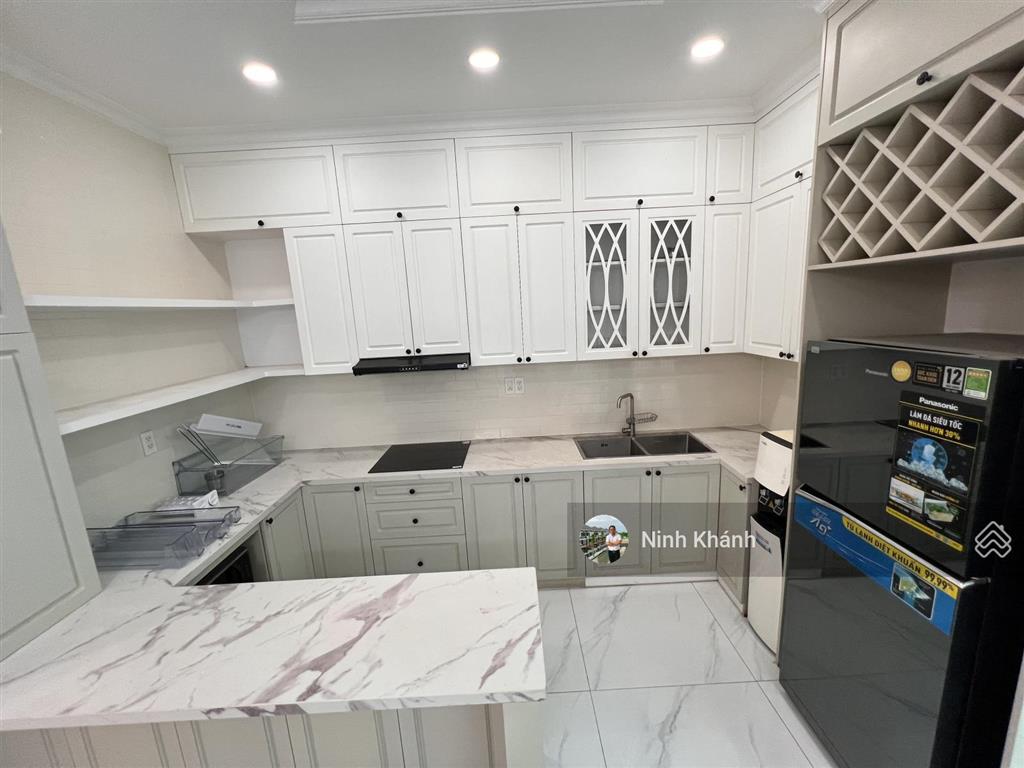 Cho thuê nhà lavila nguyên căn, nhà mới, đẹp 100% giá 25 triệu