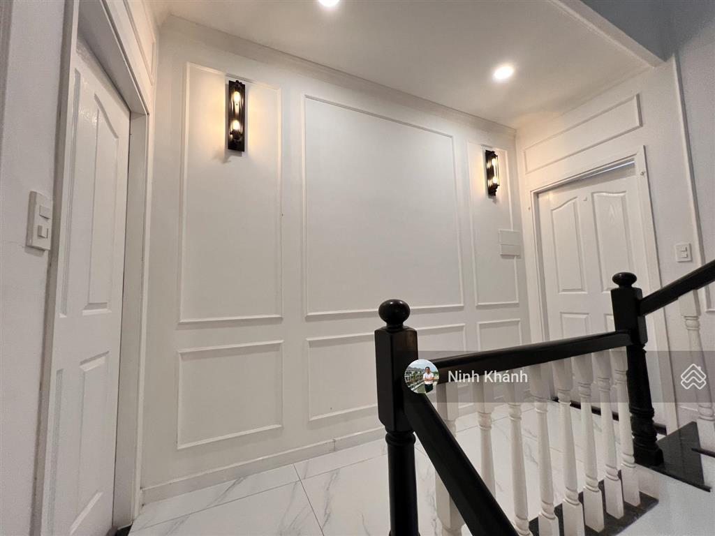 Cho thuê nhà lavila nguyên căn, nhà mới, đẹp 100% giá 25 triệu