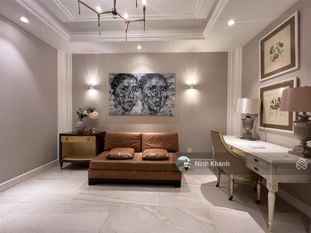 Cho thuê nhà đẹp lavila nguyên căn full nội thất 25 triệu, xem nhà gọi 0909 499 ***