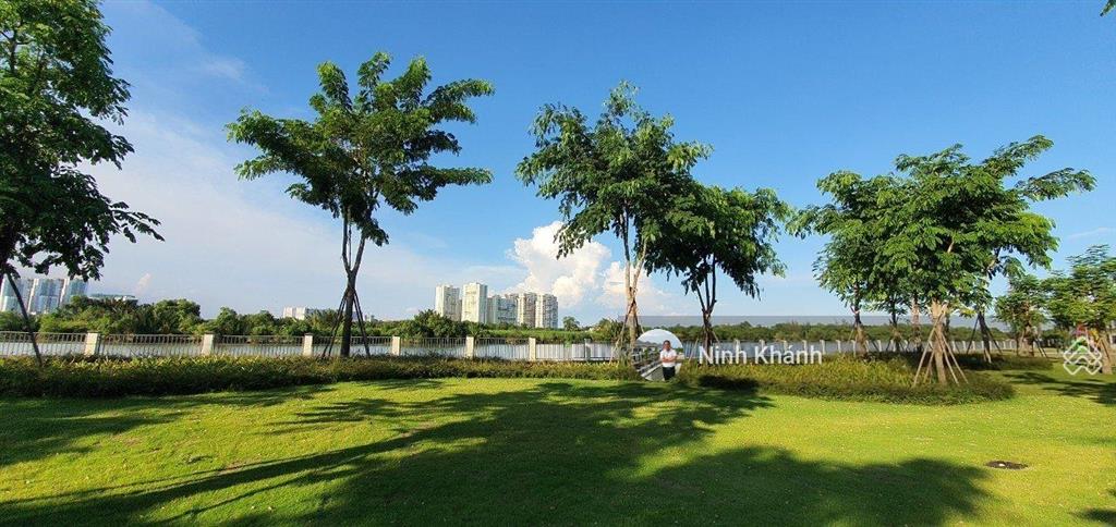 Kẹt tiền cần bán gấp căn biệt thự nine south 16,5 tỷ