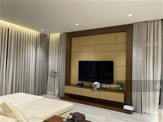 Cho thuê biệt thự nine south full nội thất 25 triệu gọi ngay 0909 499 ***