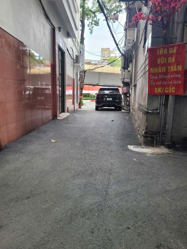Bán Nhà 5 Tầng Trần Duy Hưng, Cầu Giấy – DT 40m² – MT 5.45m – Gần Ô Tô – Phù Hợp CHDV, Văn Phòng