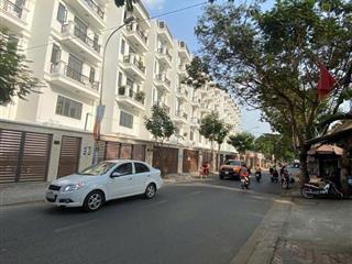 Mặt tiền 4 lầu khu phố sang trọng nguyễn thị xinh 5x19 duy nhất khu này