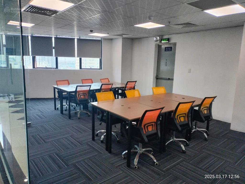 Chính chủ cho thuê văn phòng full nội thất 15 người k&m 33 ung văn khiêm 57m2 đến 500m2 chỉ từ 20tr