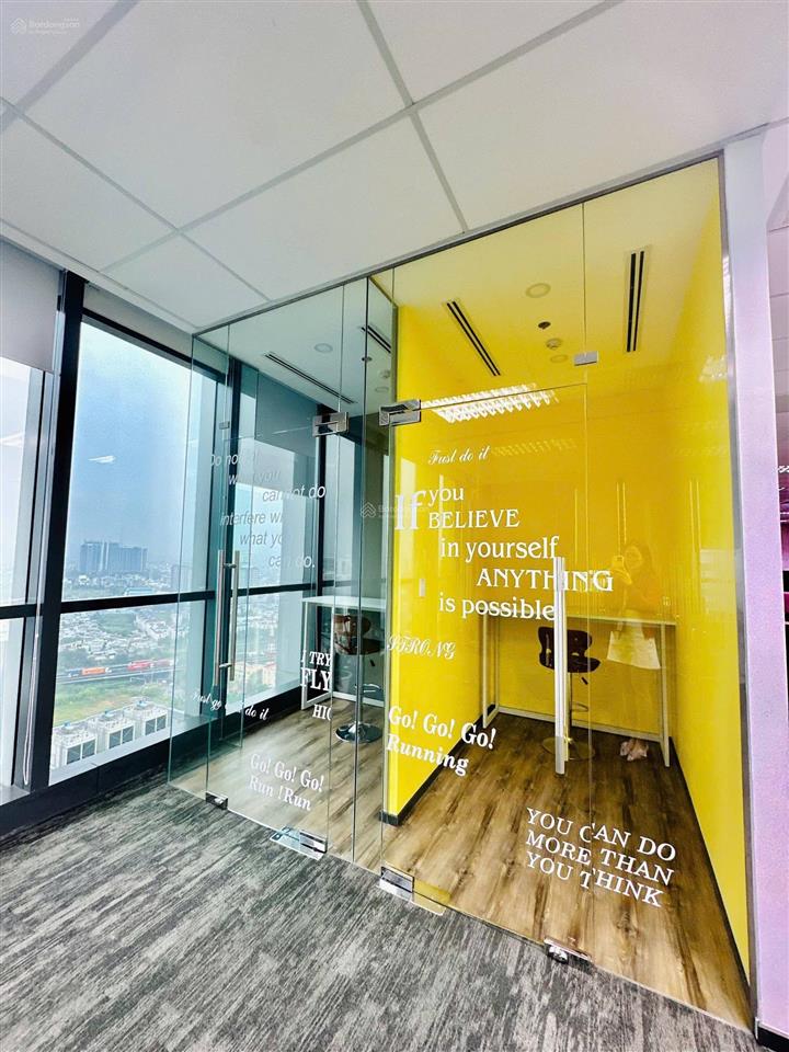 Chi office  cho thuê sàn vp luxury dt lớn 591m2 tại uoa tower tân trào, quận 7 (gọi chi có ưu đãi)