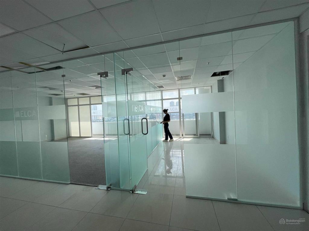 Chi office trực tiếp cho thuê building ebm 683 điện biên phủ, diện tích 130m2, gọi nhận ưu đãi