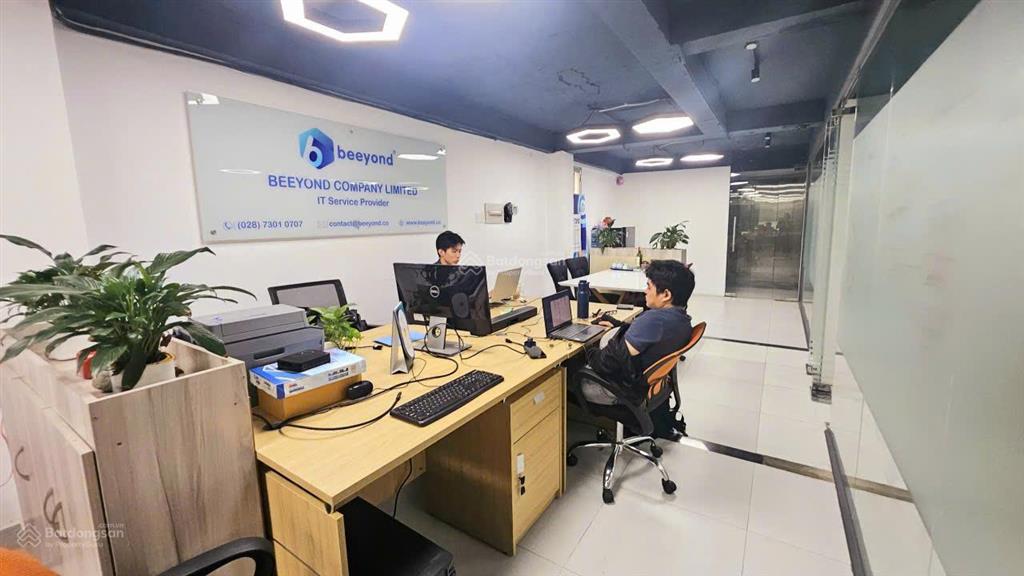 Chi office tòa nhà điện biên phủ ngay metro đối diện landmark 81, 75m2 tặng nội thất giá tốt