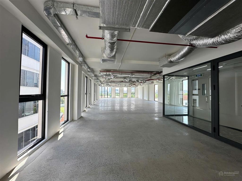 Chi office  cho thuê văn phòng 270m2 tại mach hub 364 ung văn khiêm, ngay ga metro tân cảng