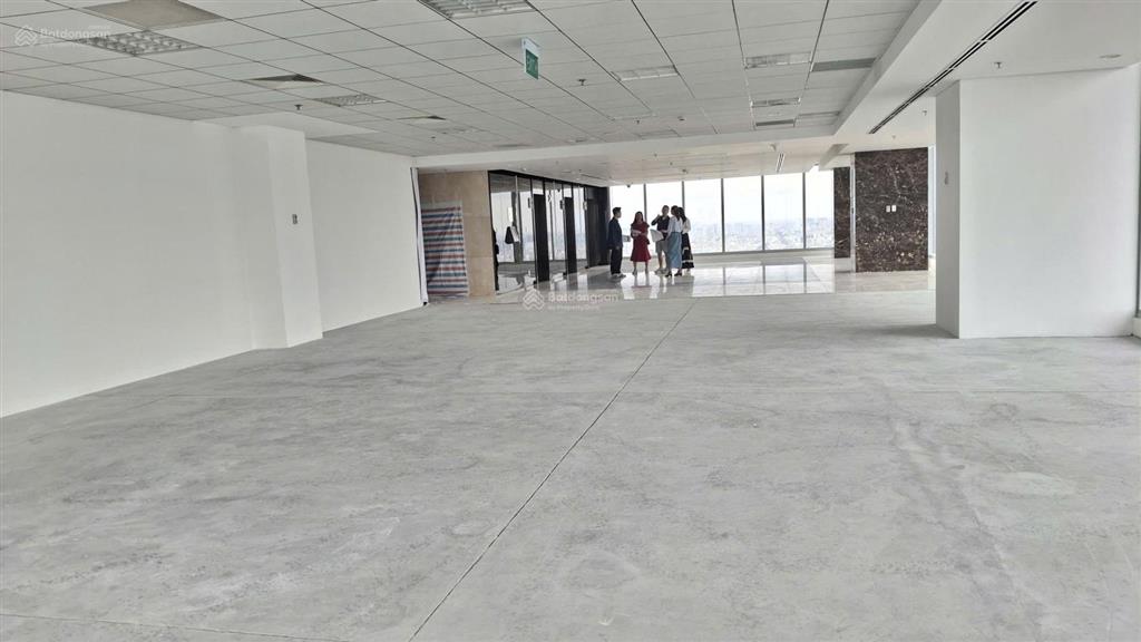 Mới  sàn văn phòng cao cấp 500m2 tại e.town 6  364 cộng hòa, gần sân bay, giá ưu đãi tốt