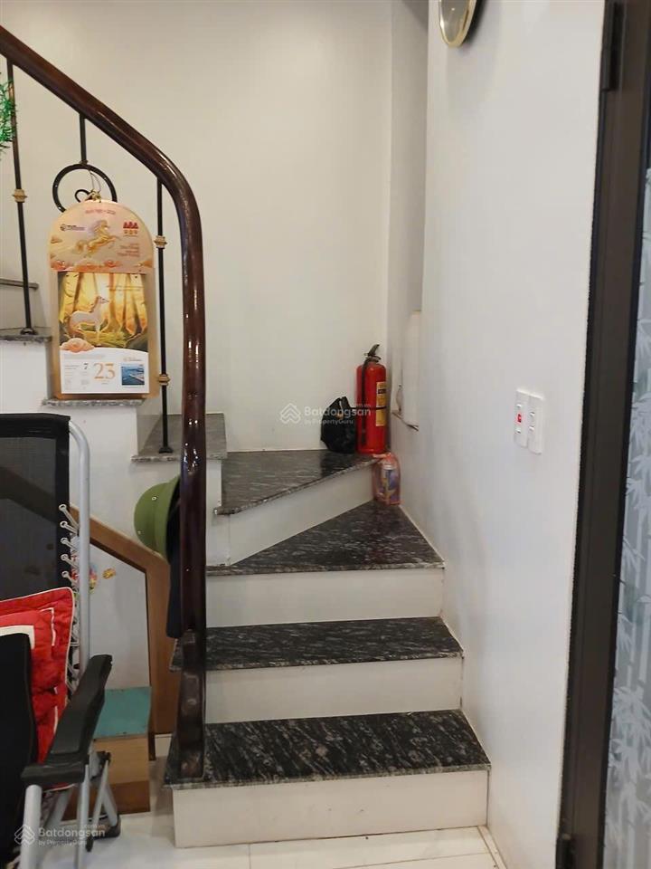 Bán mảnh đất đẹp ở thôn đản dị, gồm có nhà 3 tầng 1 tum, xã uy nỗ, huyện đông anh, tp hà nội