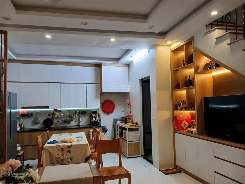 Bán mảnh đất đẹp ở thôn đản dị, gồm có nhà 3 tầng 1 tum, xã uy nỗ, huyện đông anh, tp hà nội