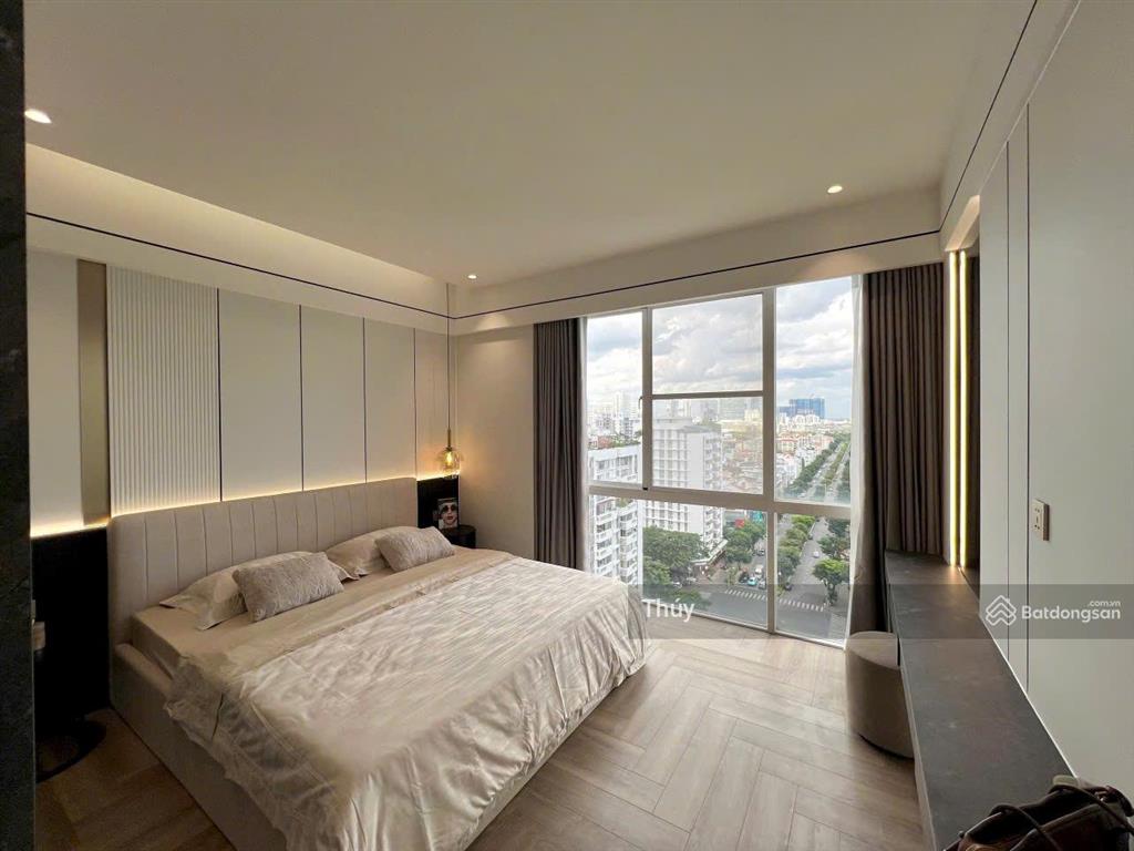 Cần bán nhanh căn hộ grand view phú mỹ hưng, nhà đẹp, view xinh, giá tốt