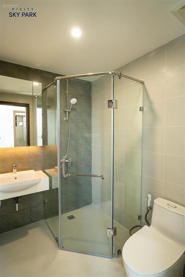 Cần bán lỗ căn 70m2 thiết kế góc, tầng đẹp view đẹp dự án picity sky park.  0902 471 ***