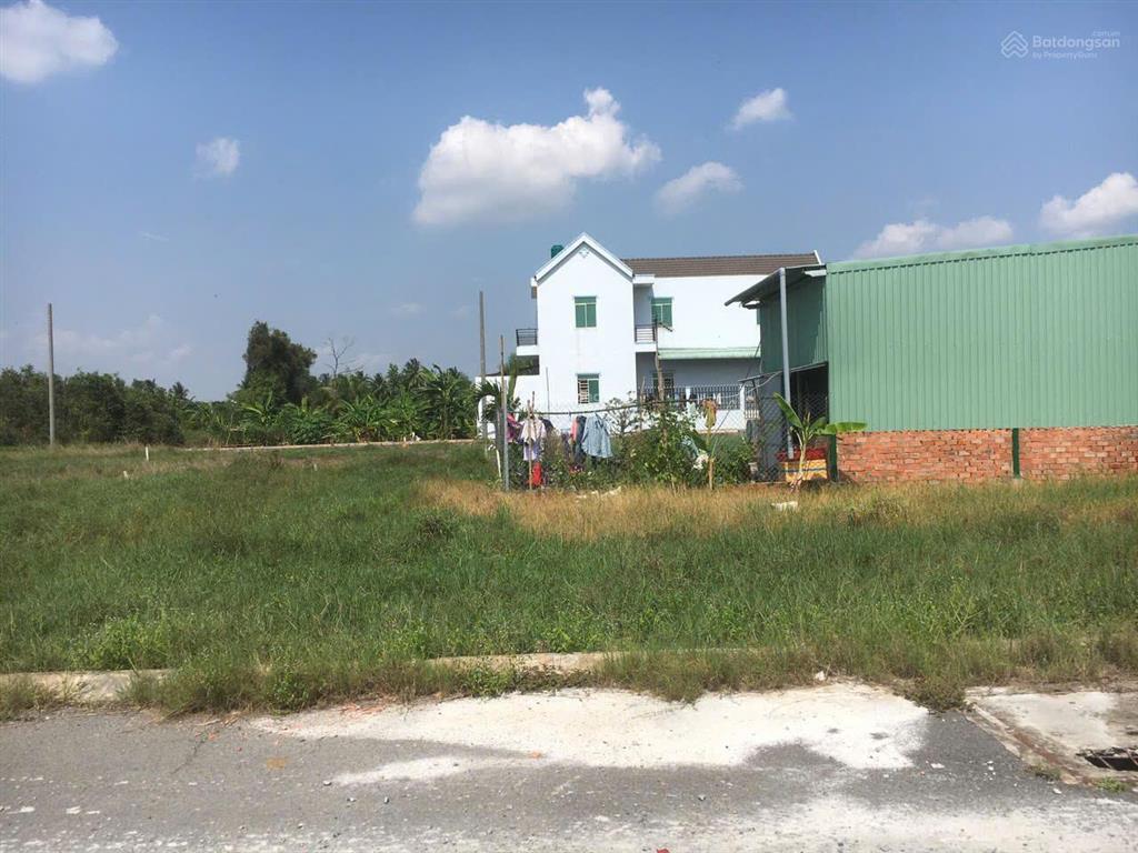 Cần bán đất nền ngay đường ấp 10, xã lương hòa, gần kcn phú an thạnh, dt 5x20m, full thổ cư