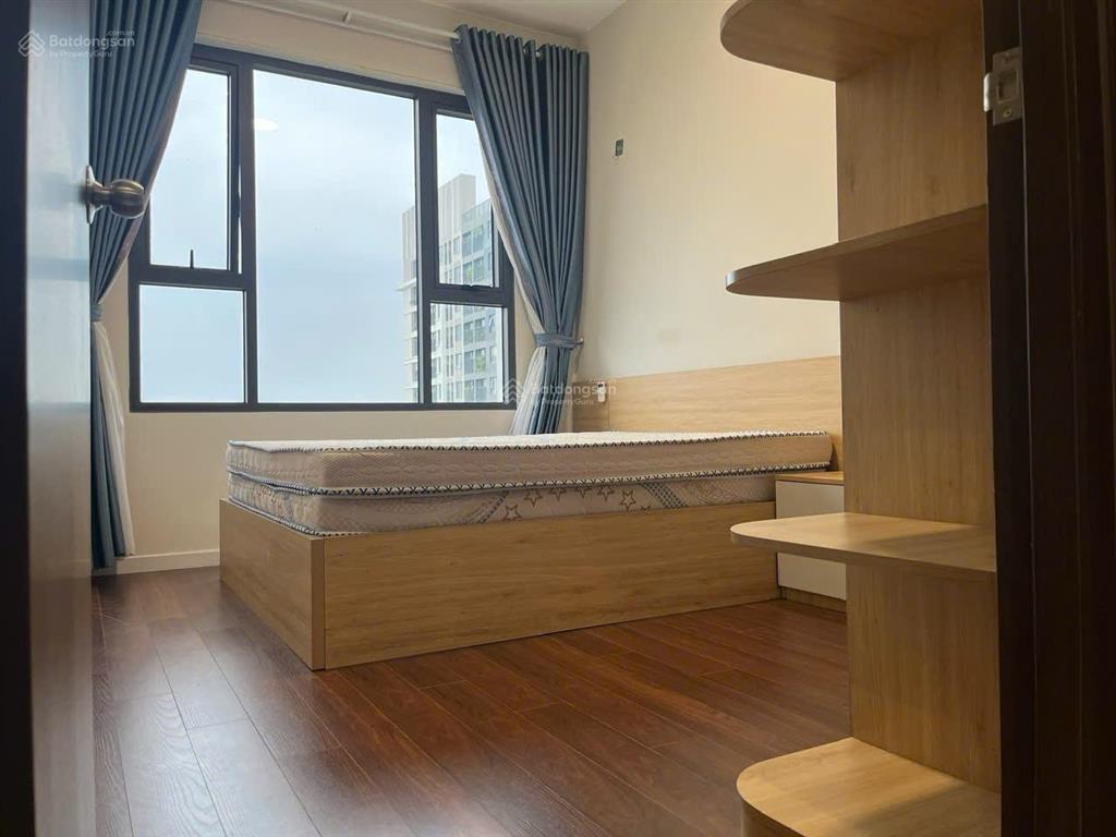 Cần bán căn 2pn1wc full nội thất đẹp, đã có sổ hồng, view đông, tầng trung.  0902 471 ***