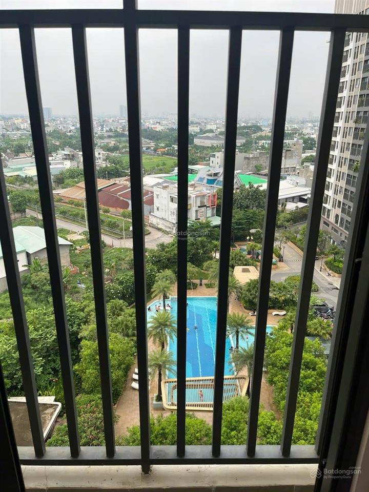 Cần bán căn 2pn1wc full nội thất đẹp, đã có sổ hồng, view đông, tầng trung.  0902 471 ***