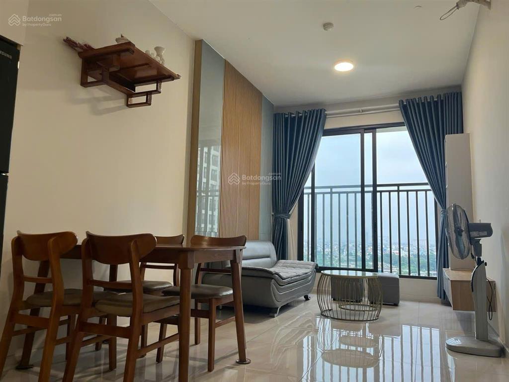Cần bán căn 2pn1wc full nội thất đẹp, đã có sổ hồng, view đông, tầng trung.  0902 471 ***