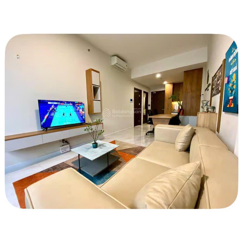 Cần bán nhanh căn 1pn+1 view hồ bơi chính đông, sẵn sổ hồng, full nội thất đẹp.  0902 471 ***