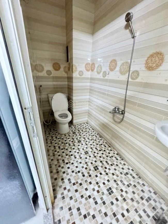 Chdv mới full nội thất cửa sổ trời ngay đh nguyễn tất thành, vườn lài