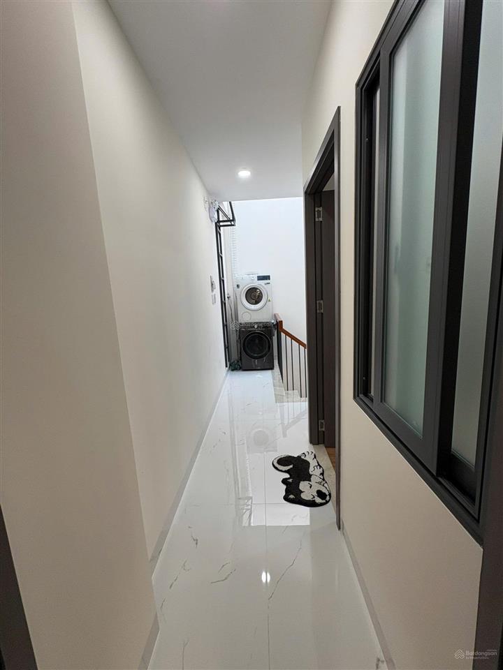 Cần bán gấp nhà mới xây chấp nhận bán lỗ do thay đổi nơi ở.
