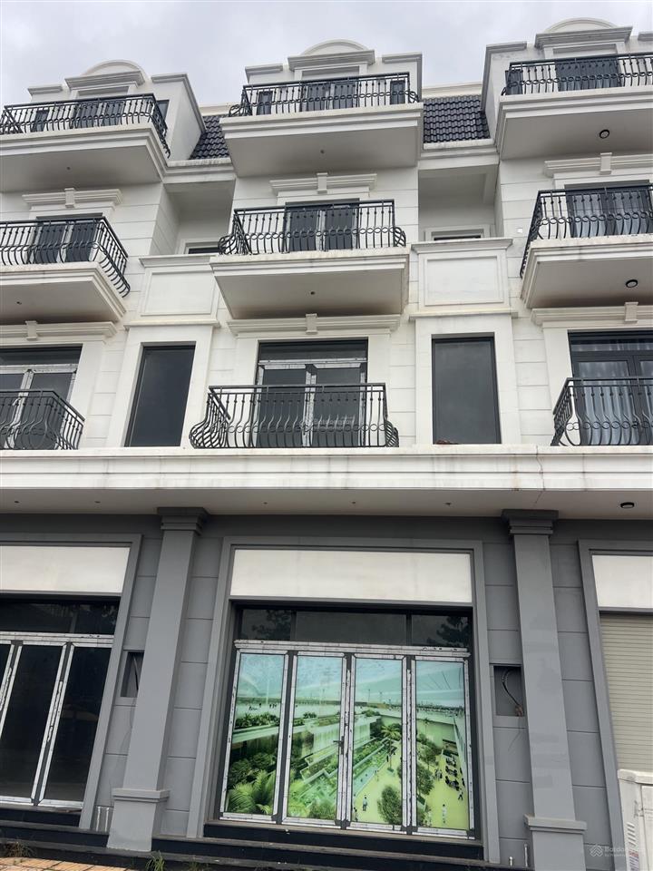 Cho thuê shophouse stc long thành vị trí đẹp, giá chỉ 7 triệu/tháng