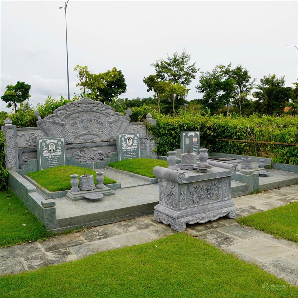 Bán mộ đơn sala garden giá 108 triệu hướng đông nam, gần đường chính & công viên