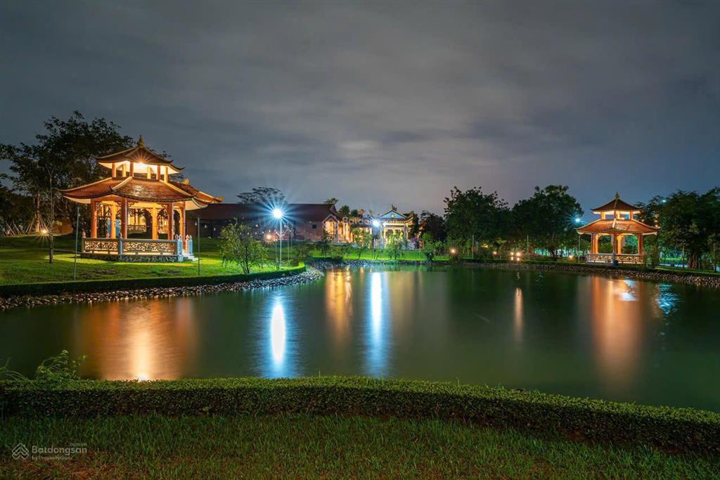 Bán mộ đơn sala garden giá 108 triệu hướng đông nam, gần đường chính & công viên