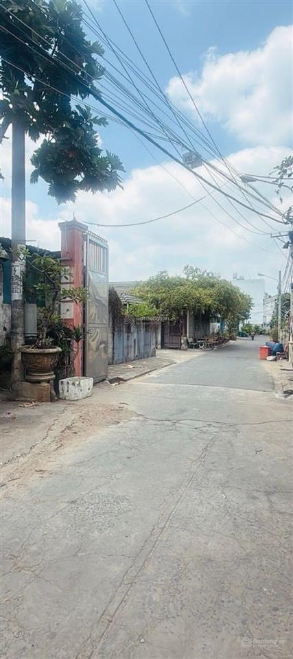 Siêu đẹp ( 4m x 20m) đường 12 mét hoà bình  tân phú gần đầm sen