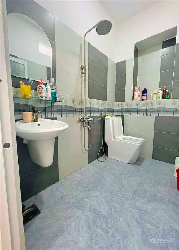 Nhà đẹp tô hiệu tân phú ( 4m x 17m) gần đầm sen  hẻm ô tô