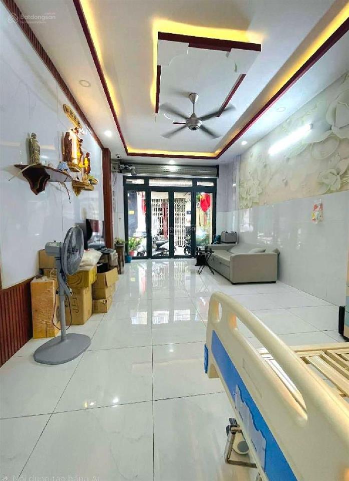 Nhà đẹp tô hiệu tân phú ( 4m x 17m) gần đầm sen  hẻm ô tô