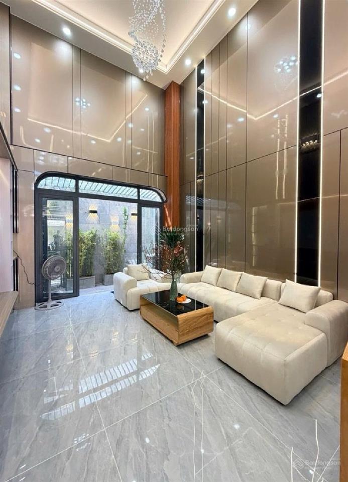 Nhà 5 tầng full nội thất hẻm 8m xe hơi ngủ trong nhà giá chỉ nhỉnh 8.x tỷ  gần tân kỳ tân quý