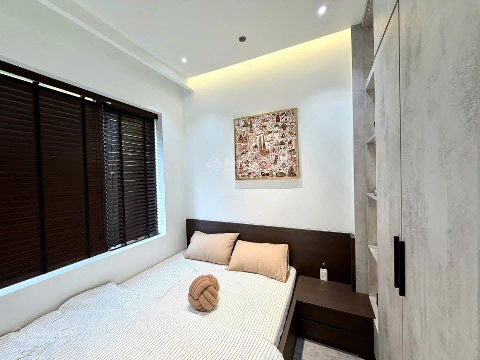 Ngang hiếm 4.5m x 16m  hẻm 5m chỉ 20m ra mặt tiền hương lộ 2  sát tân phú
