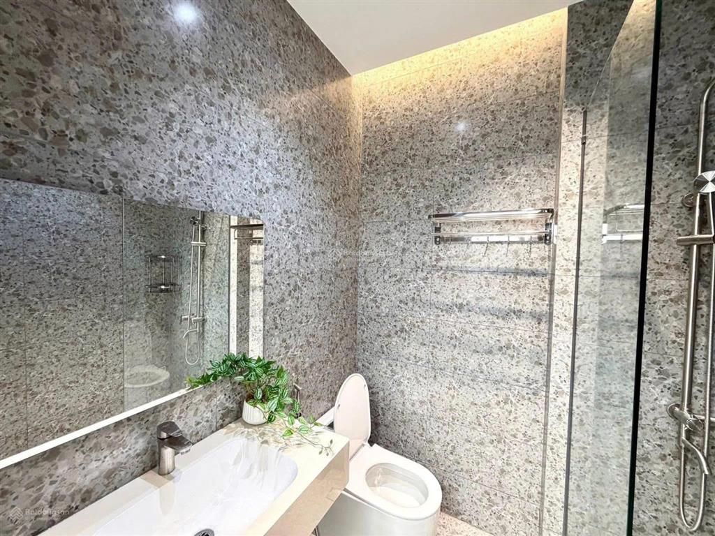 Ngang hiếm 4.5m x 16m  hẻm 5m chỉ 20m ra mặt tiền hương lộ 2  sát tân phú