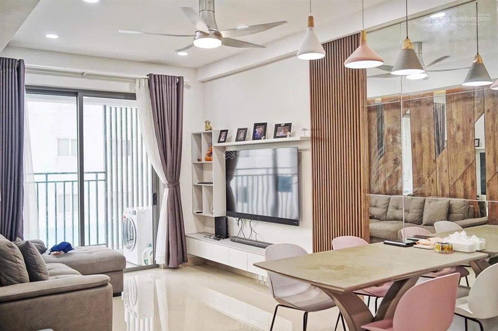 Căn góc golden mansion  novaland 3pn 2wc ở ngay 19 triệu/th full nội thất gần sân bay tân sơn nhất