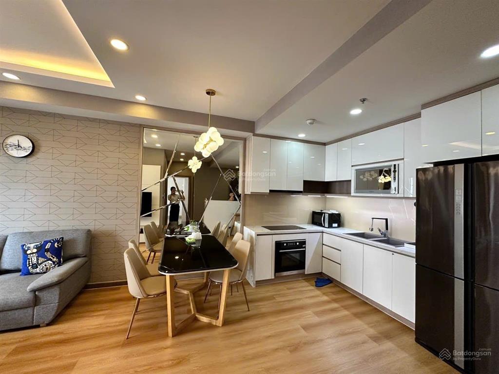 Cho thuê căn hộ orchard garden  novaland 2 phòng ngủ 2wc nội thất đầy đủ 16 triệu/tháng 0932 622 ***