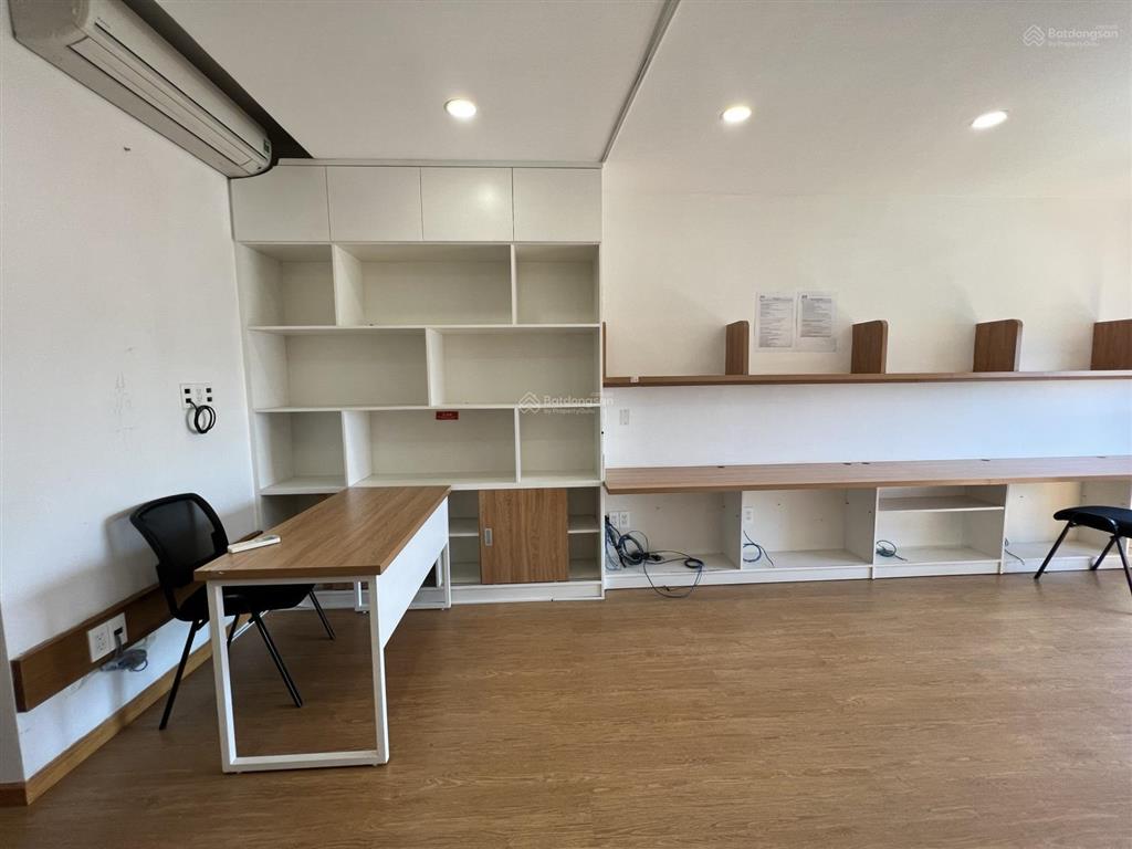 Cho thuê giá 9.5 triệu/th nội thất đầy đủ văn phòng orchard garden  novaland 1 phòng ngủ 1wc 35m2