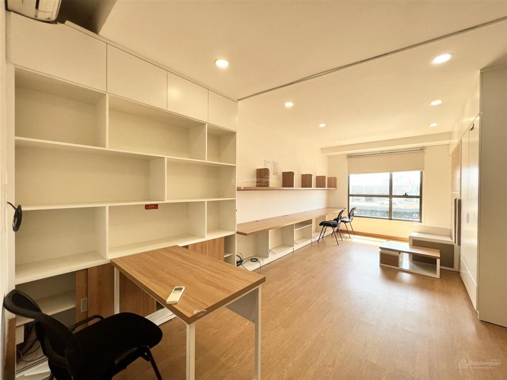 Cho thuê giá 9.5 triệu/th nội thất đầy đủ văn phòng orchard garden  novaland 1 phòng ngủ 1wc 35m2