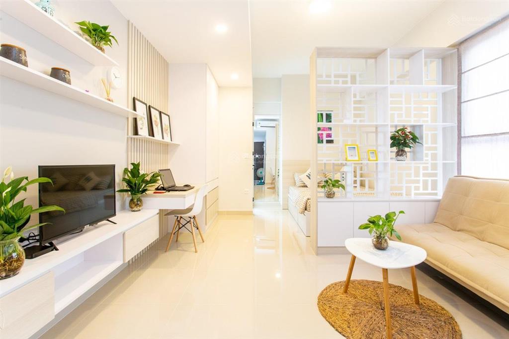 Cho thuê căn hộ giá rẻ 10 triệu/th nội thất đầy đủ orchard parkview 37m2 1 phòng ngủ 1wc 0932 622 ***