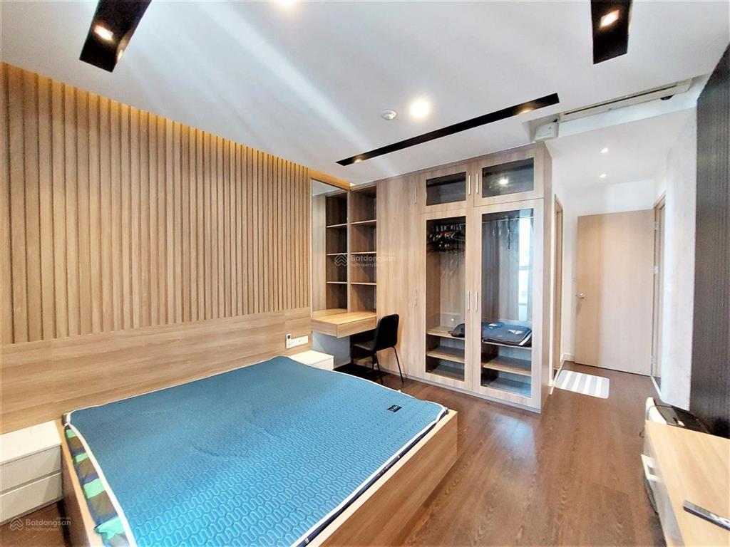 Cho thuê 3 phòng ngủ 2wc đầy đủ nội thất 20 triệu/th 110m2 botanica premier  novaland view sân bay