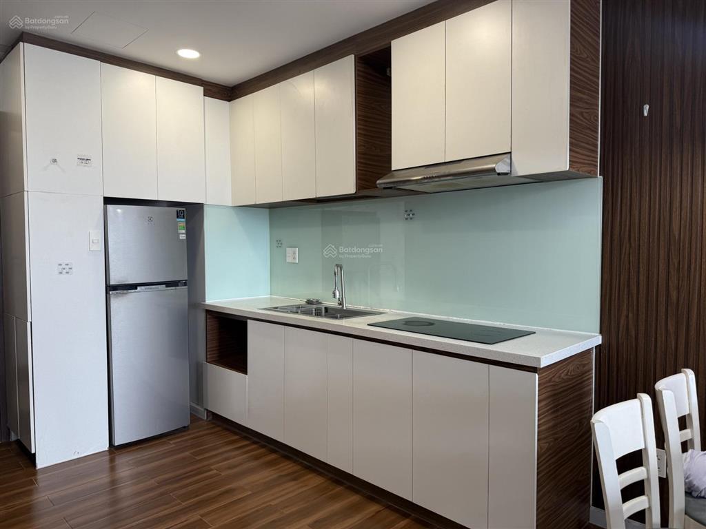 Cho thuê căn hộ golden mansion  novaland đủ nội thất 1 phòng ngủ riêng 55m² có slot xe hơi