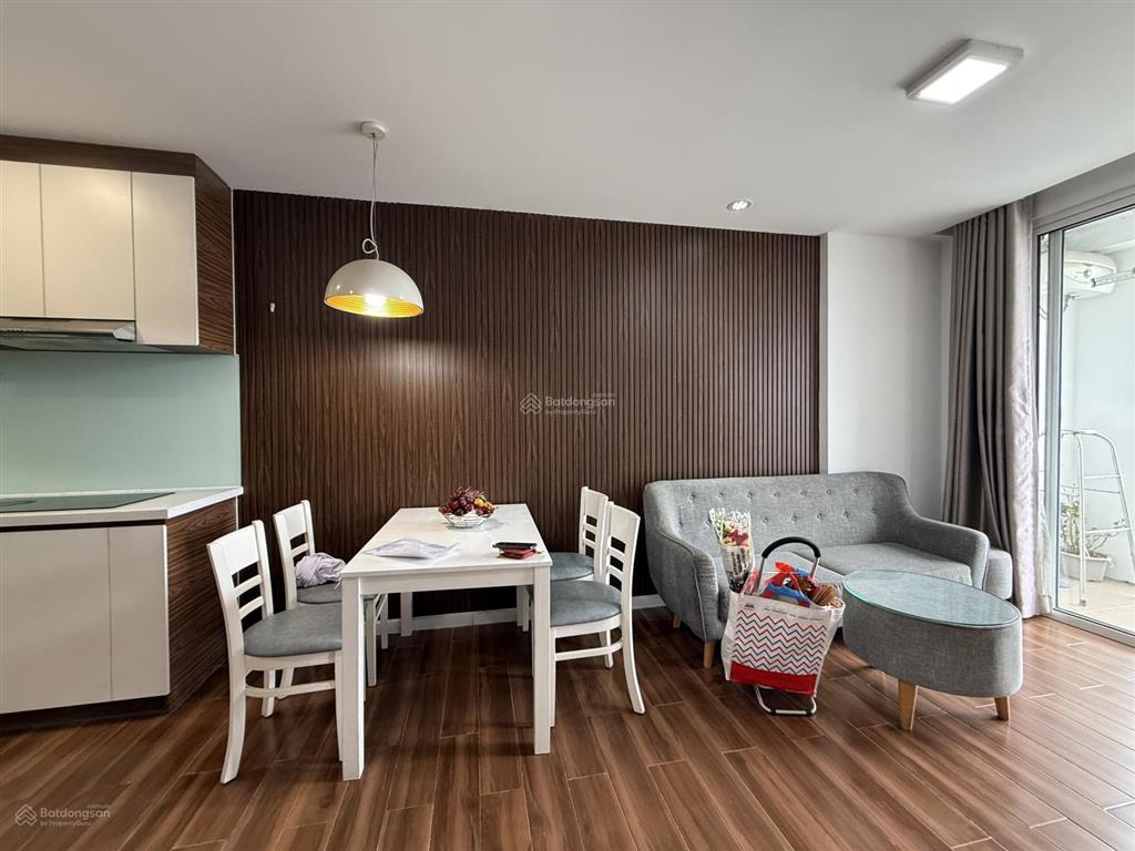 Cho thuê căn hộ golden mansion  novaland đủ nội thất 1 phòng ngủ riêng 55m² có slot xe hơi